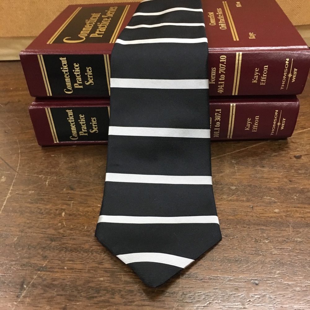 Villa Bugatti Tie